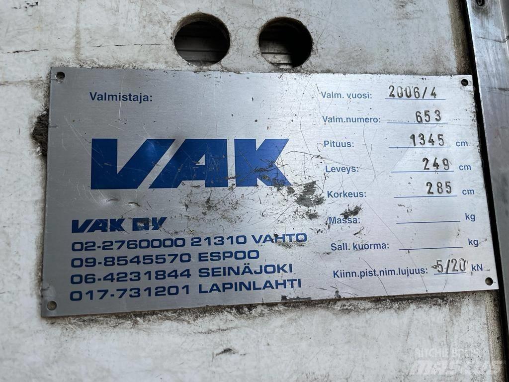VAK VAK V-5-40 Ремаркета фургони