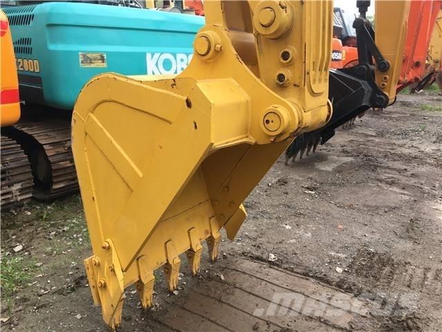 Komatsu PC 200 Верижен екскаватор