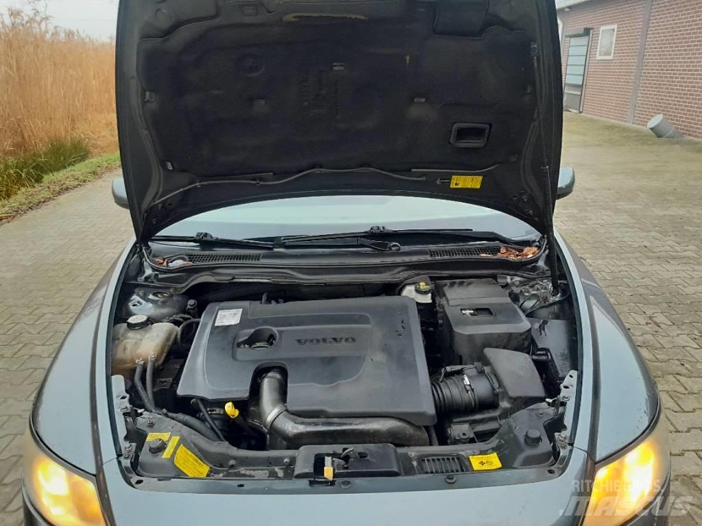 Volvo 1.6 D momentum Коли