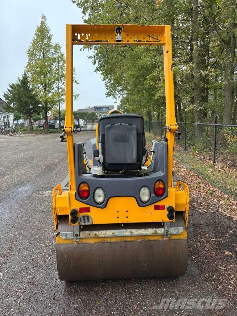 Hamm HD 12 VV Двойни барабанни ролки
