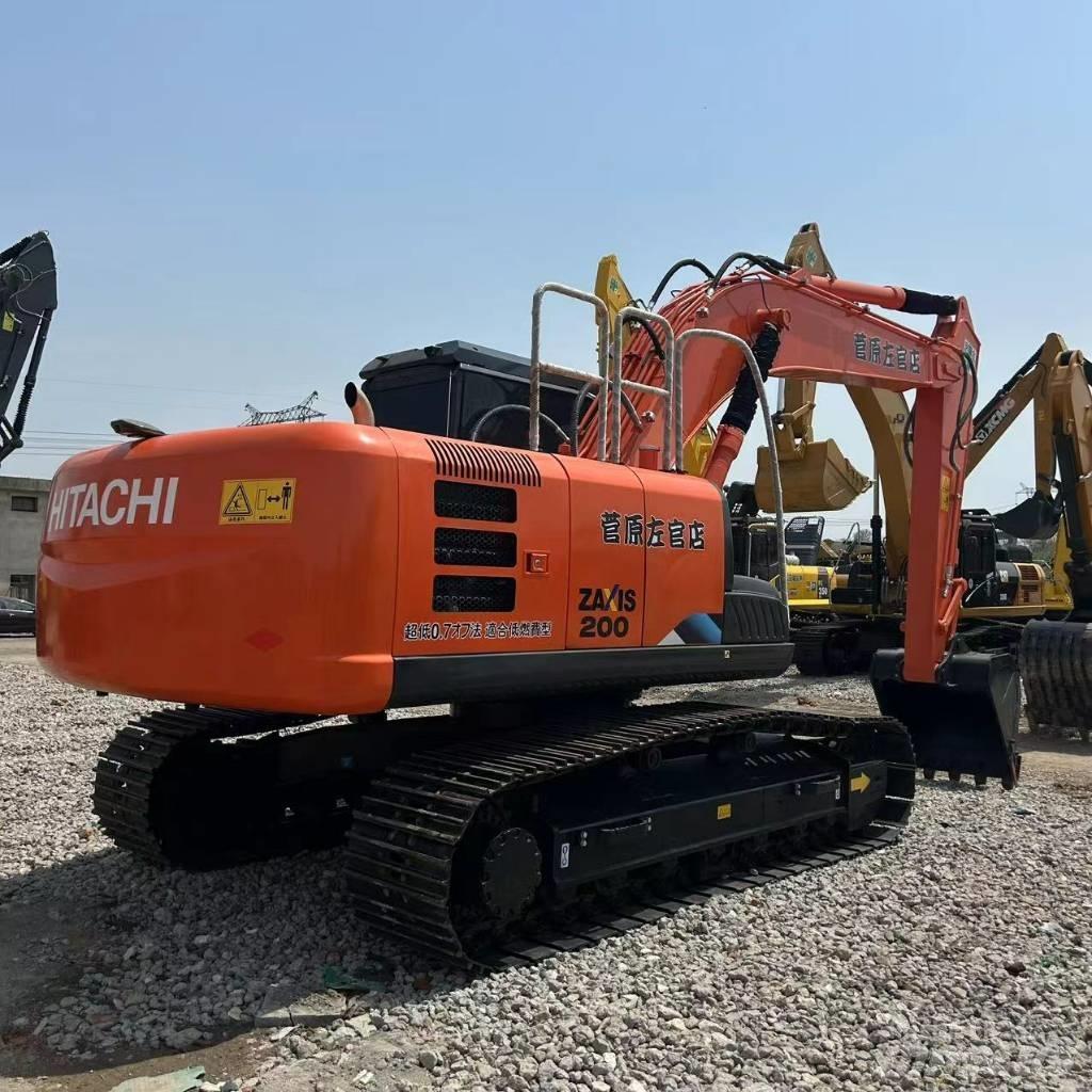 Hitachi 200-3 Верижен екскаватор