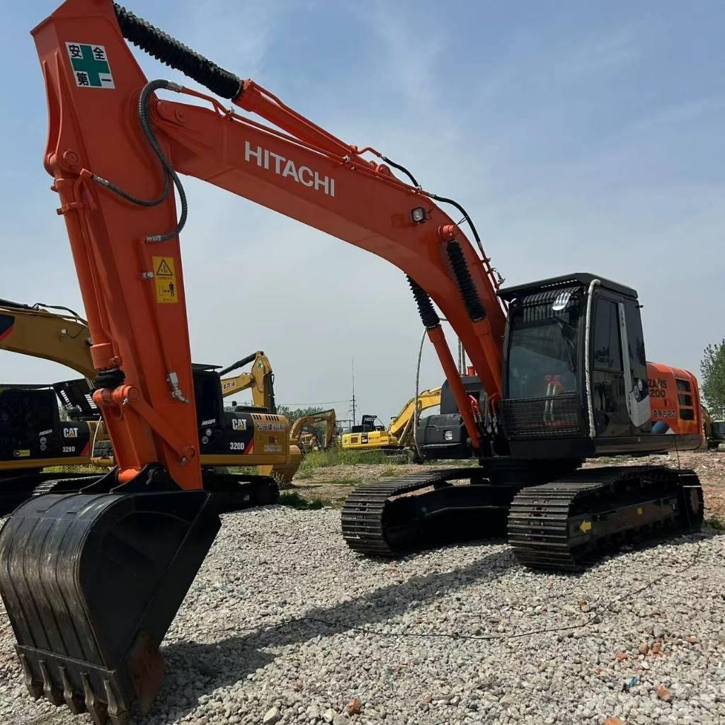 Hitachi 200-3 Верижен екскаватор