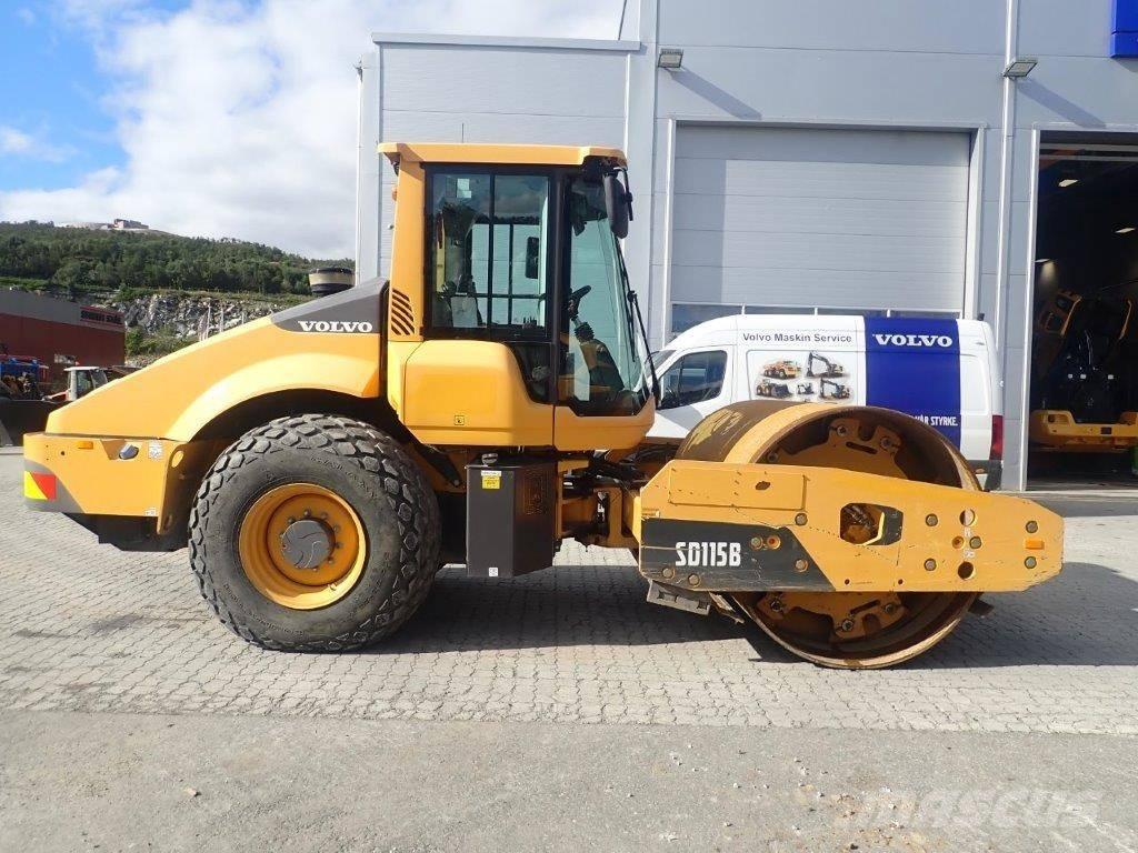 Volvo SD 115 Еднобарабанни ролки
