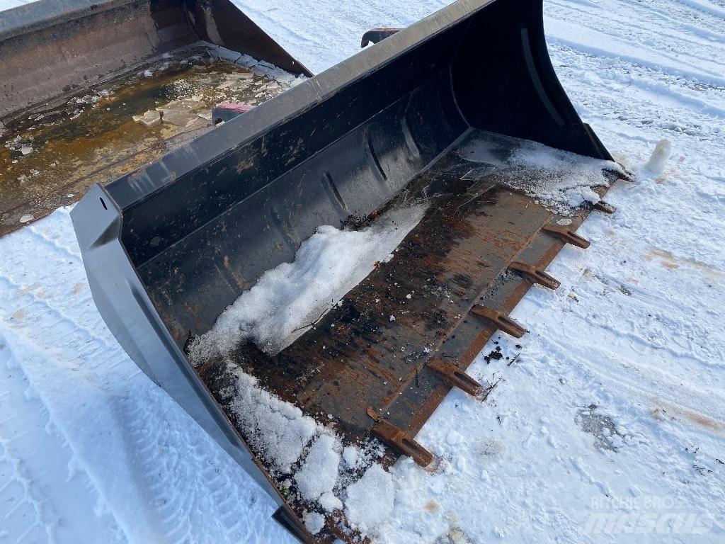 Ålö Grusskopa 180 Аксесоари за челни товарачи