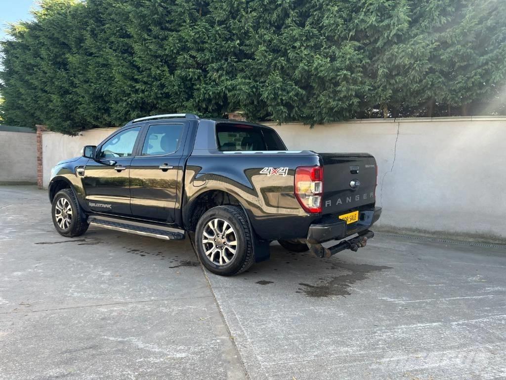 Ford Ranger Пикапи
