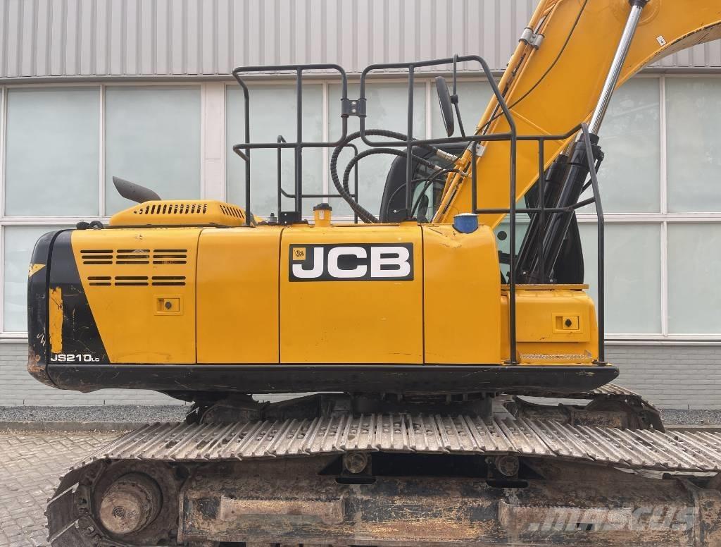 JCB JS 210 LC    2017 Верижен екскаватор