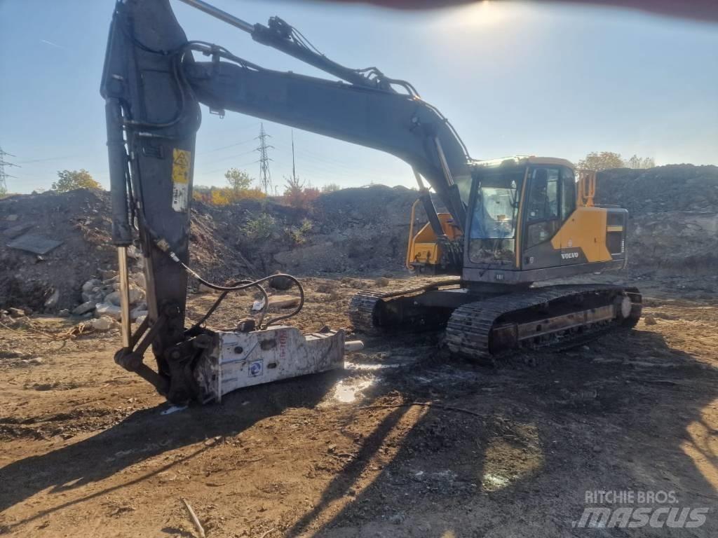 Volvo EC 220 E Верижен екскаватор