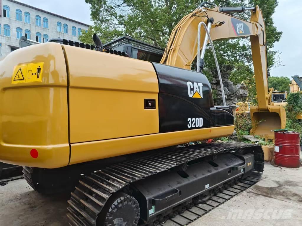 CAT 320 D Верижен екскаватор