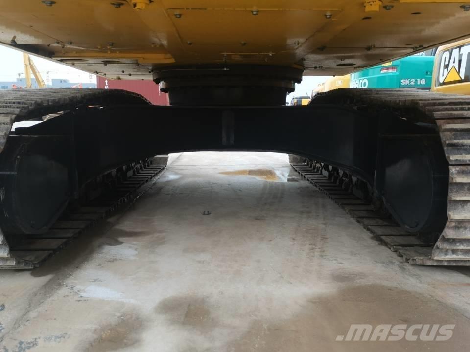 Komatsu PC 220-8 Верижен екскаватор
