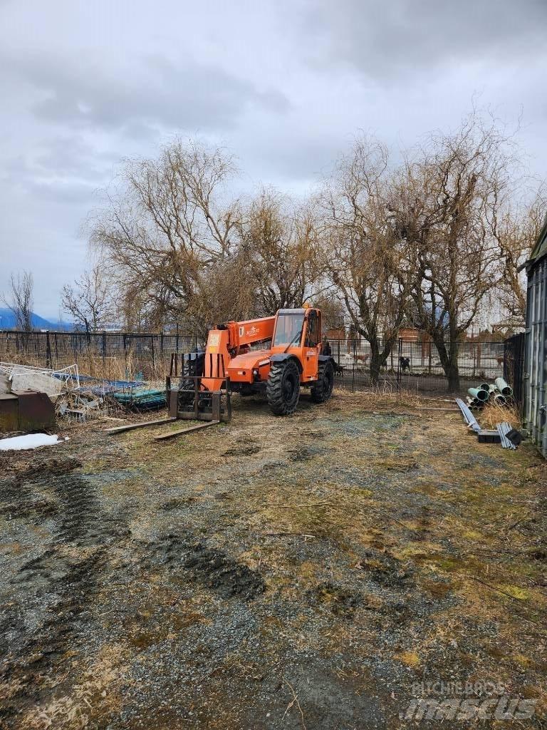 JLG Skytrack Телескопични товарачи