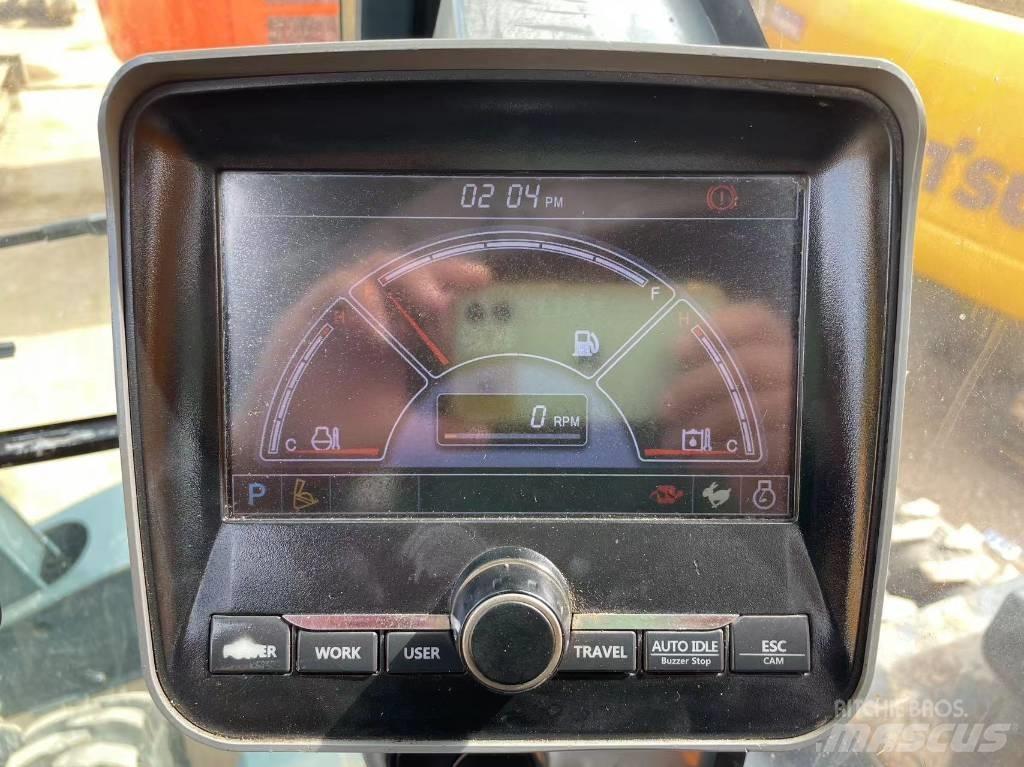 Hyundai R210W-9 Колесни екскаватори