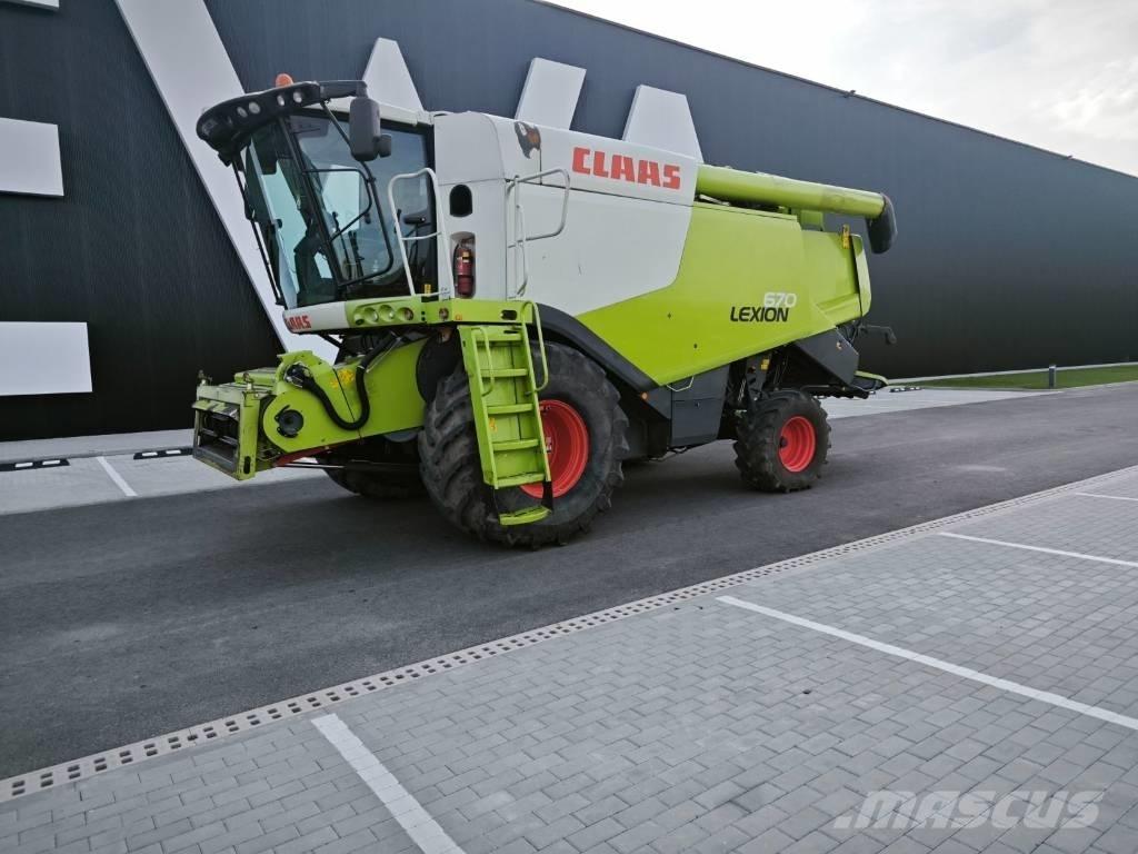 CLAAS Lexion 670 Комбайни
