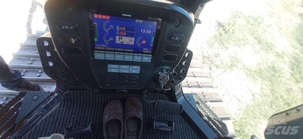 Komatsu D51EX-24 Верижни булдозери
