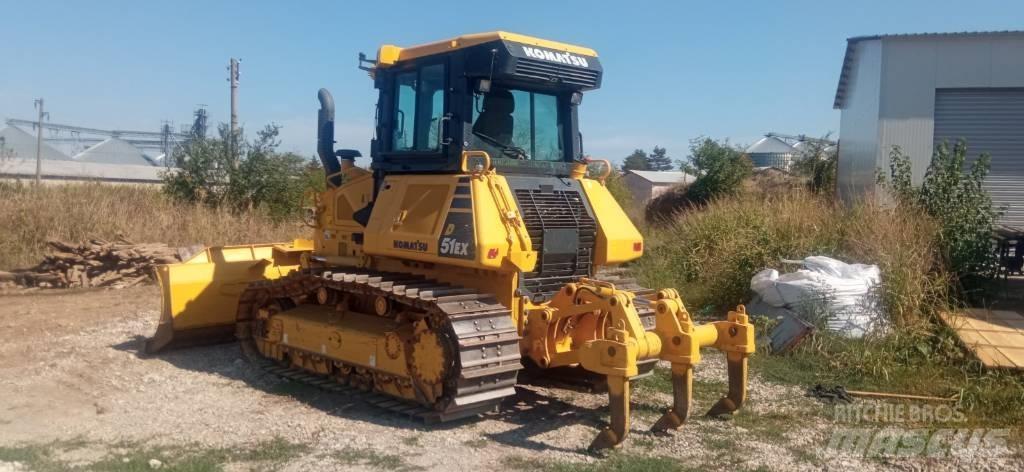 Komatsu D51EX-24 Верижни булдозери
