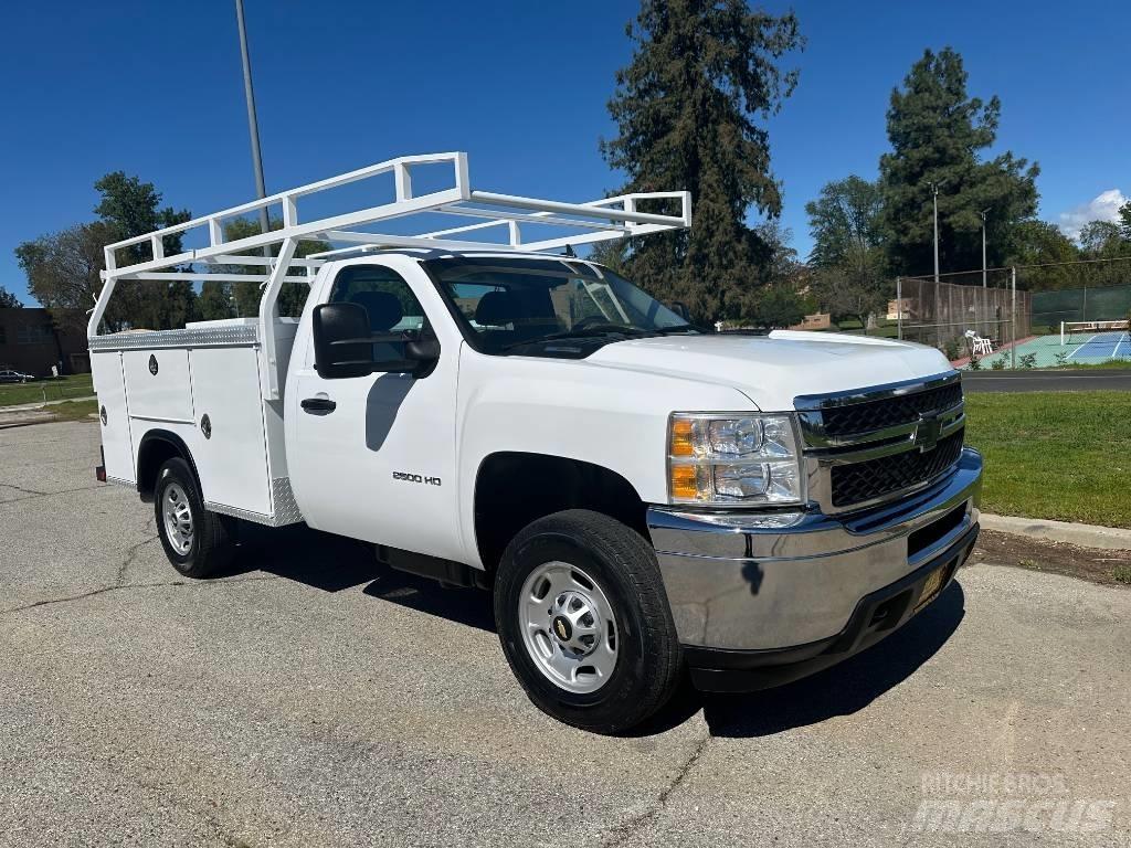 Chevrolet 2500 HD Пикапи
