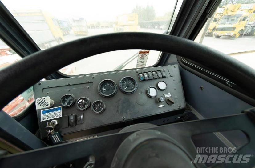 Atlas Copco RD 20 II Камиони с подвижни сондажни кули