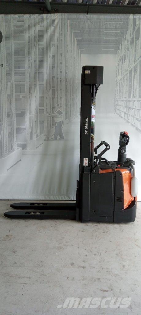 Toyota SPE160L Самоходни товарачи