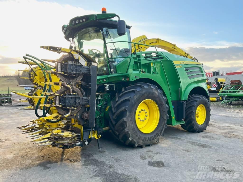 John Deere 8300 Фуражни комбайни