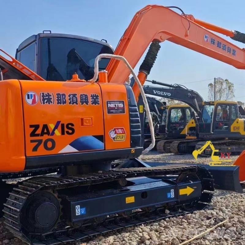 Hitachi 70 Верижен екскаватор