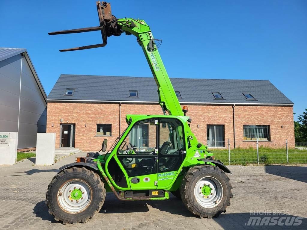 Merlo P32.6 PLUS Многофункционални товарачи