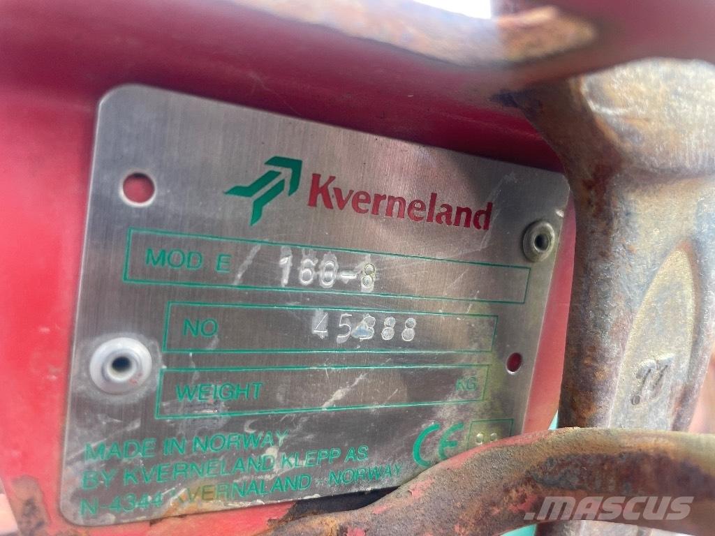 Kverneland E 160-8 Реверсивни плугове