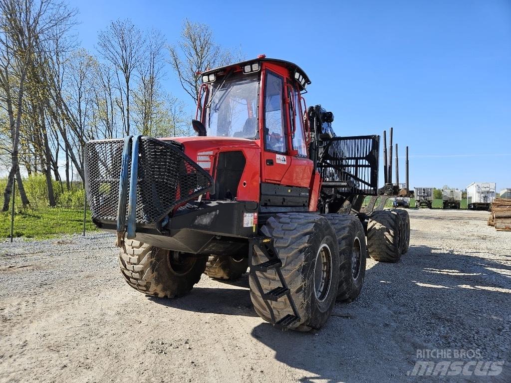Komatsu 895 Форуардери