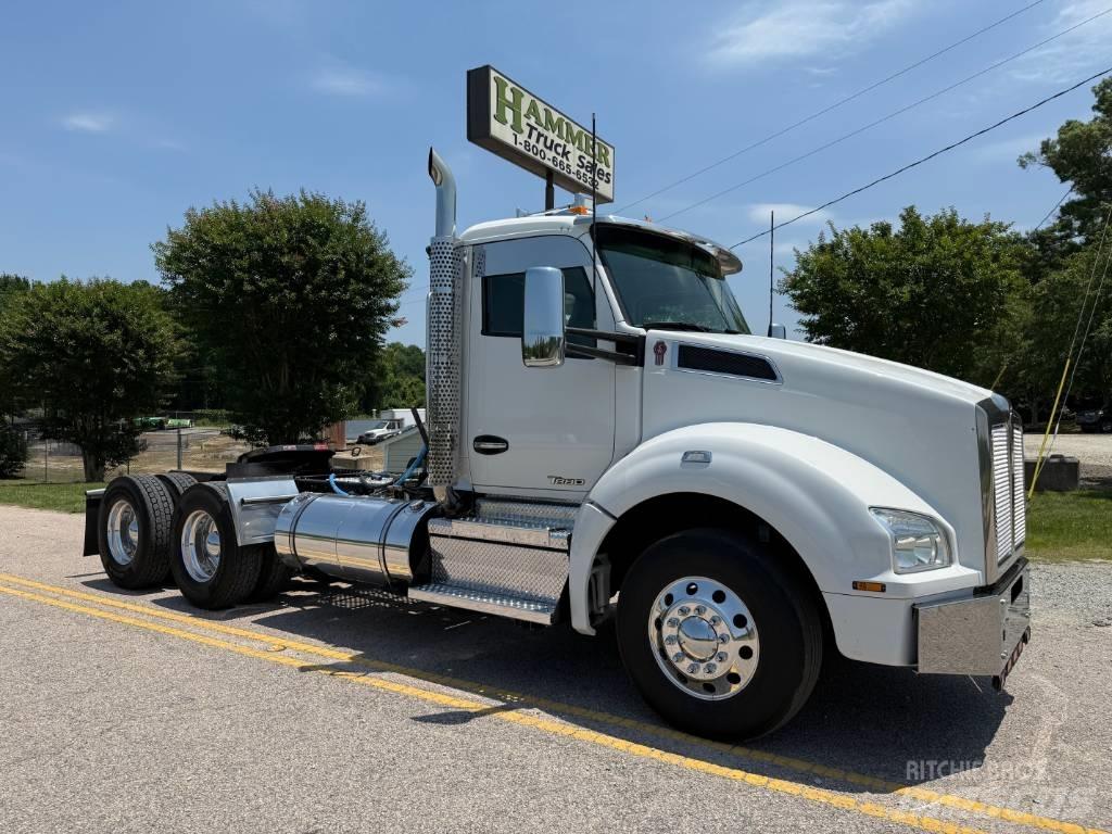 Kenworth T 880 Влекачи