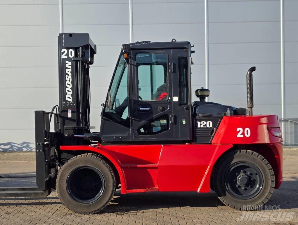 Doosan D90/120 S-7 Дизелови камиони