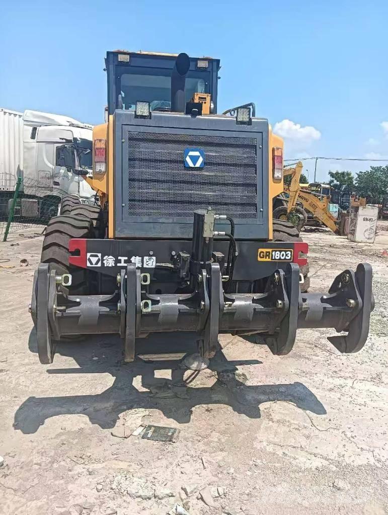 XCMG 1803 Грейдери