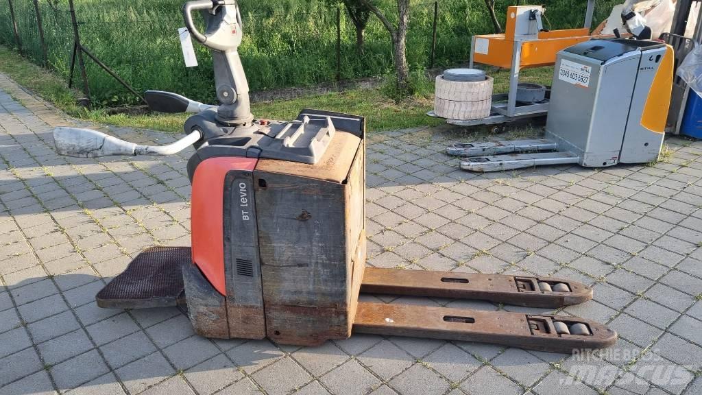 Toyota BT LPE200 Транспалетни колички с платформи