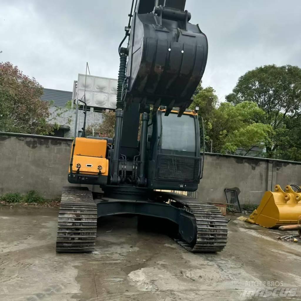 Hyundai R220LC-9S Верижен екскаватор