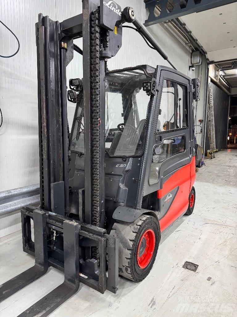 Linde E 50 Електрически вилични кари-повдигачи