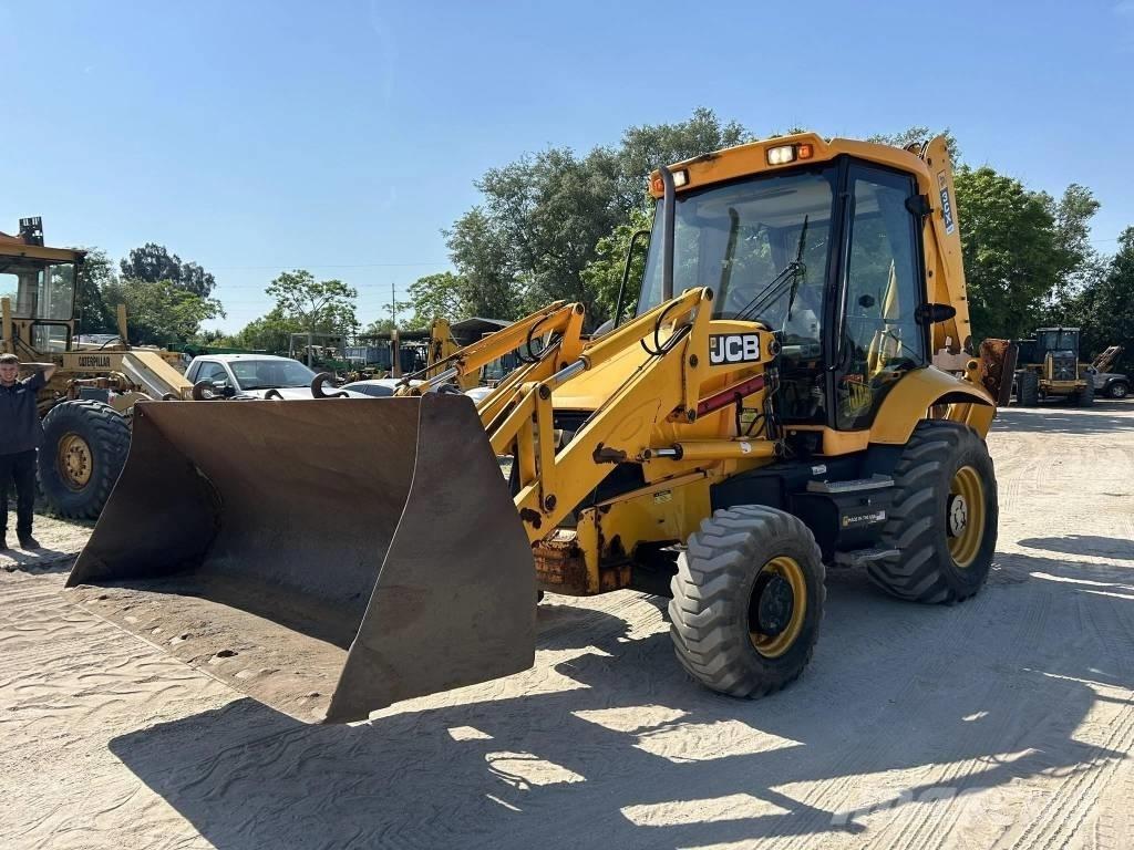 JCB 3CX Товарач със заден ексватор