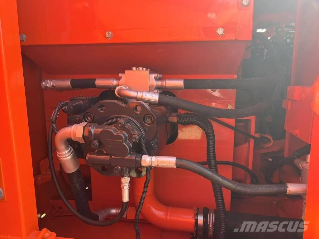 Doosan 150lc Верижен екскаватор