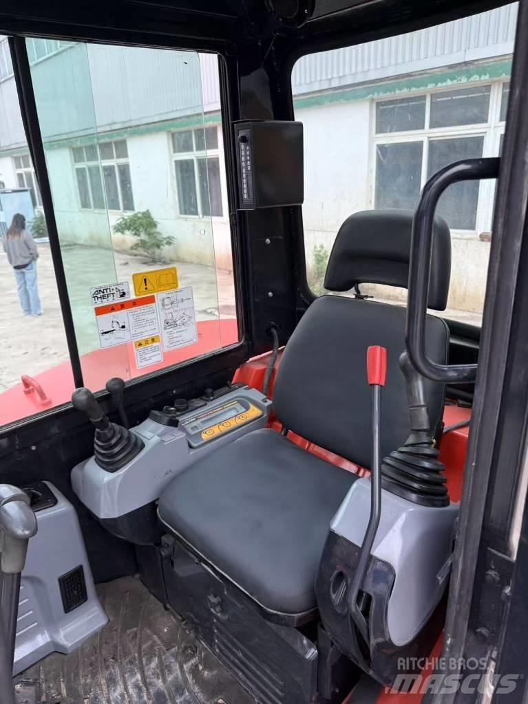 Kubota KX163 Мини екскаватори < 7 т