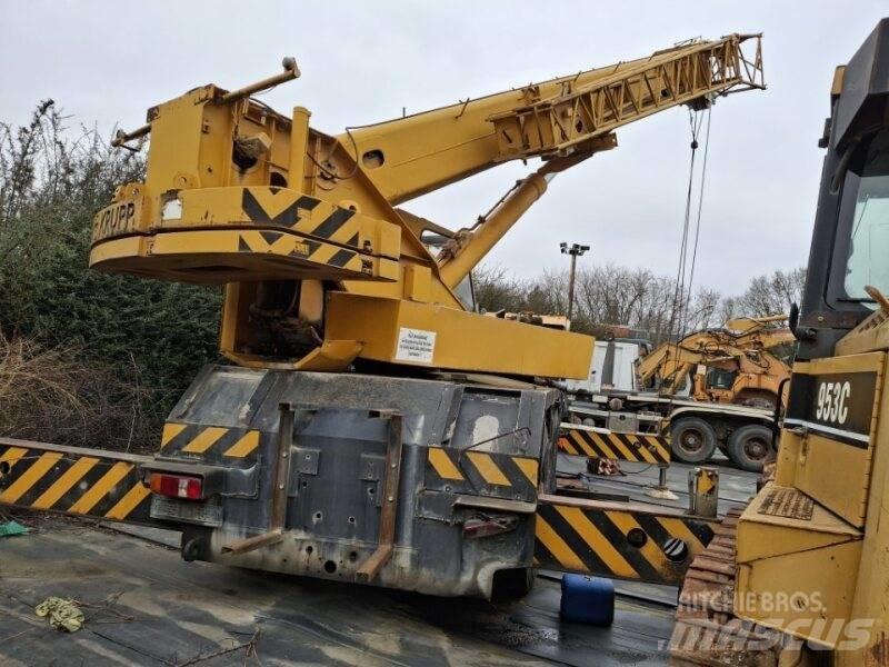 Krupp KMK 3040 Всъдеходни кранове