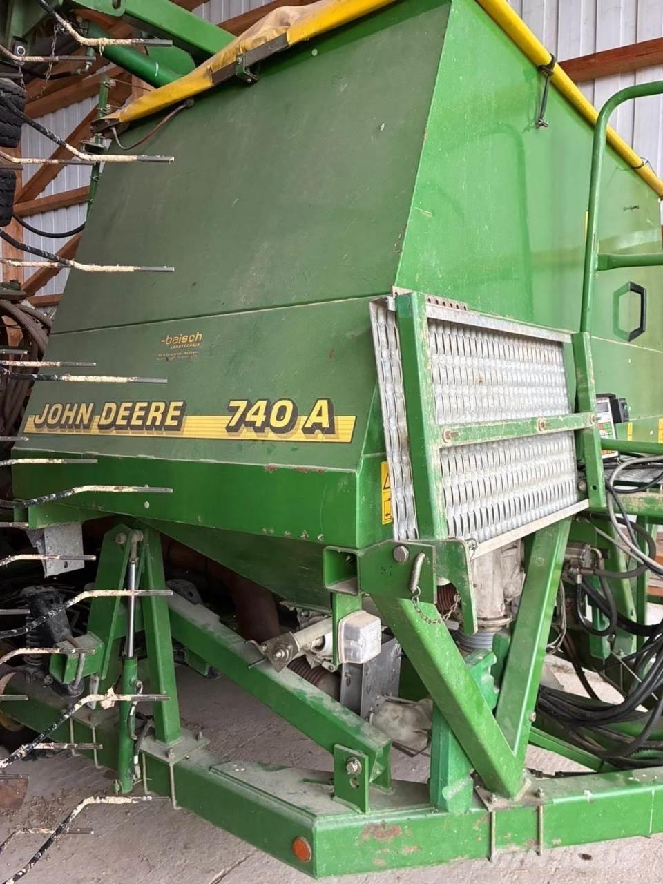 John Deere 740 A Редосеялки