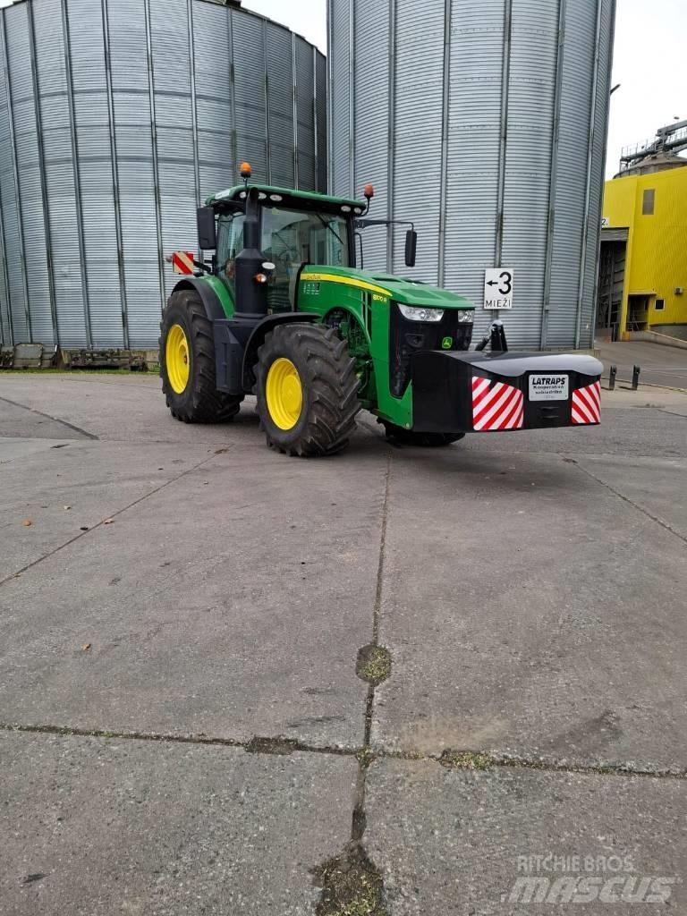John Deere 8370 R Трактори