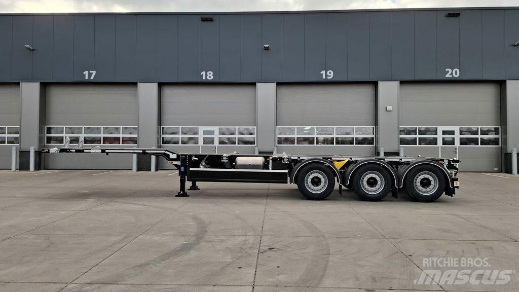 D-tec Portmaster Контейнерни полуремаркета