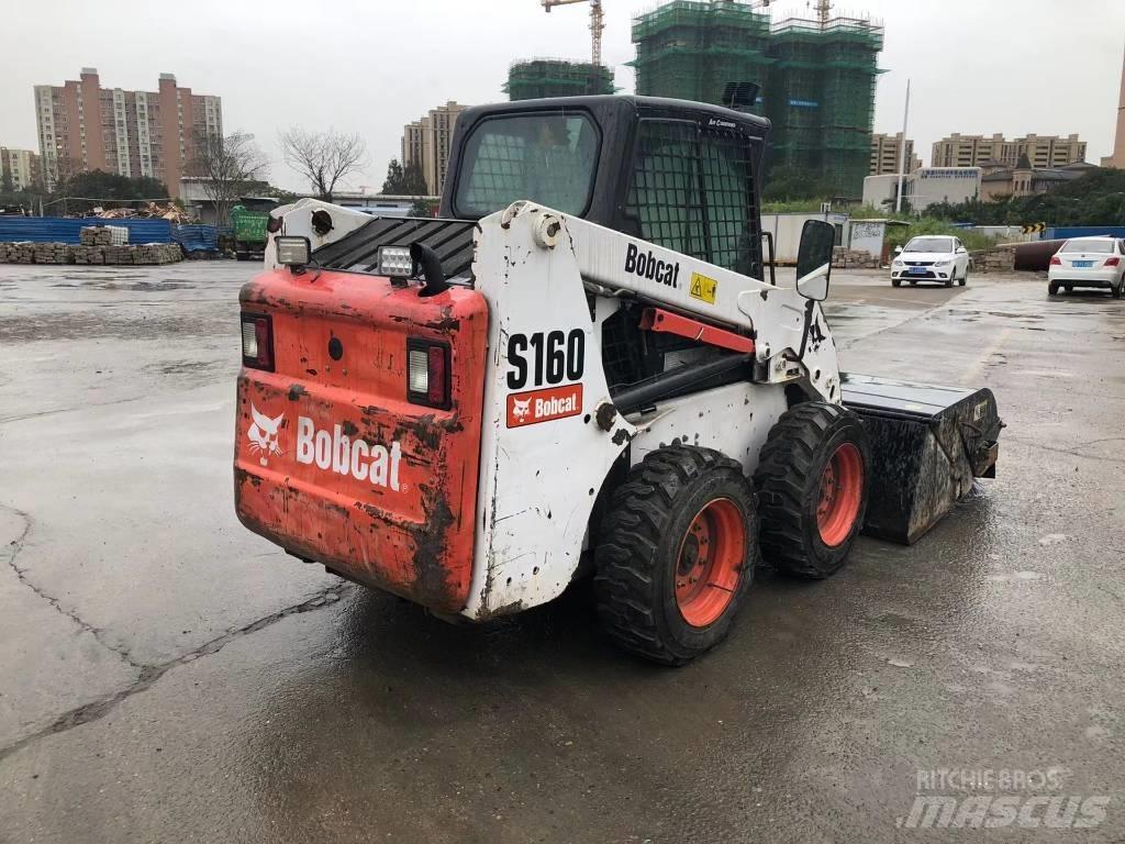 Bobcat S160 Мини товарачи
