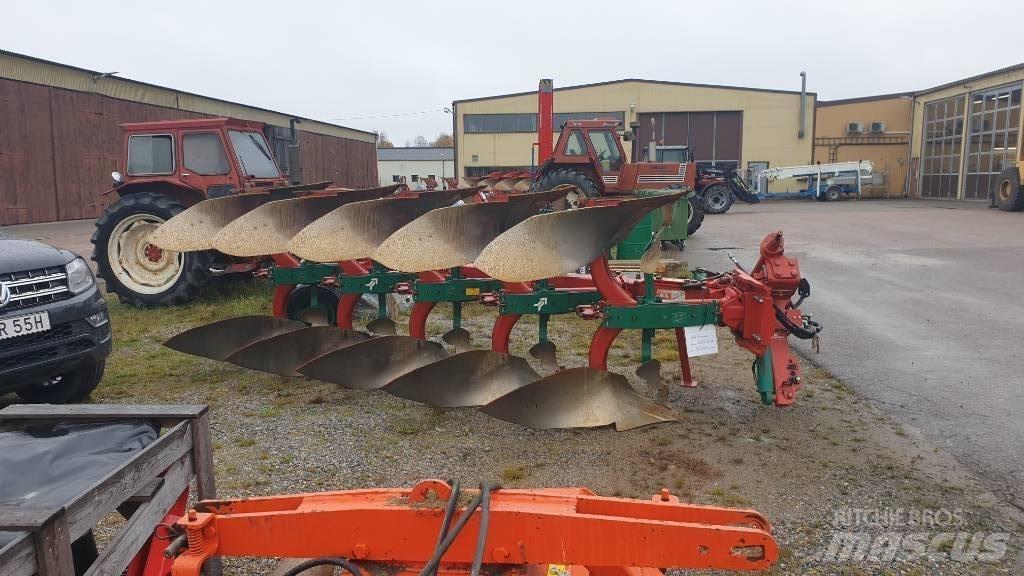 Kverneland ES85 Реверсивни плугове