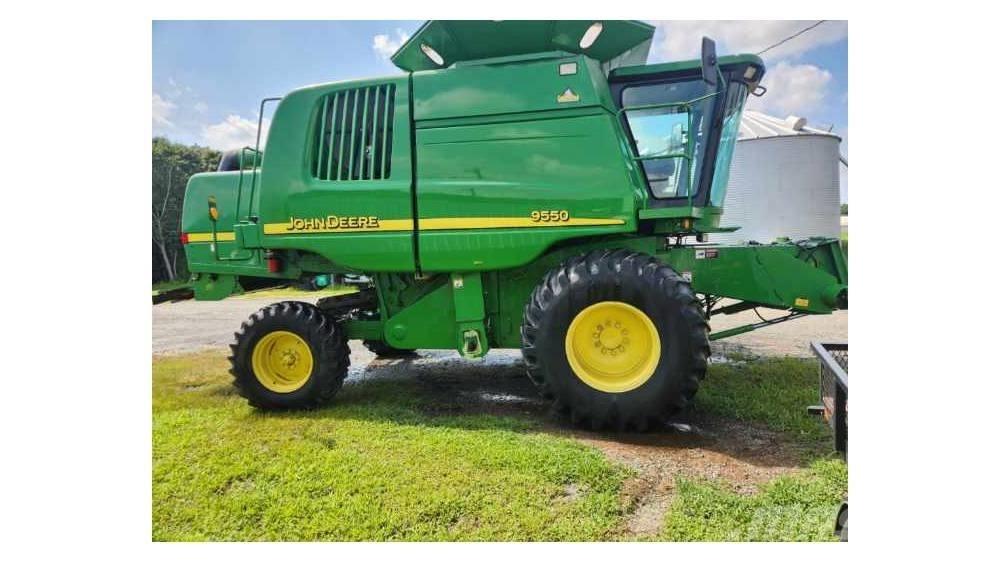 John Deere 9550 Комбайни