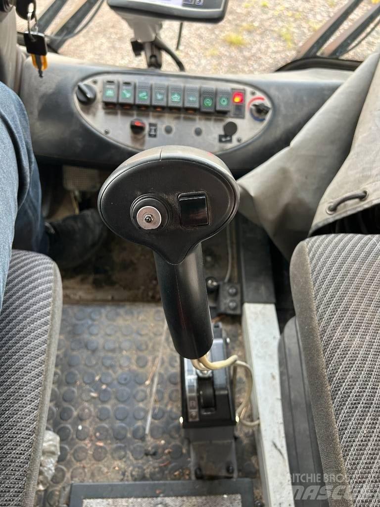Ladog T1400 Комунални съоражения