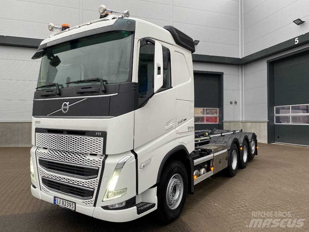 Volvo FH540 Tridem Камиони с кран с кука