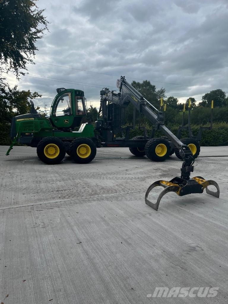 John Deere 1510G Форуардери