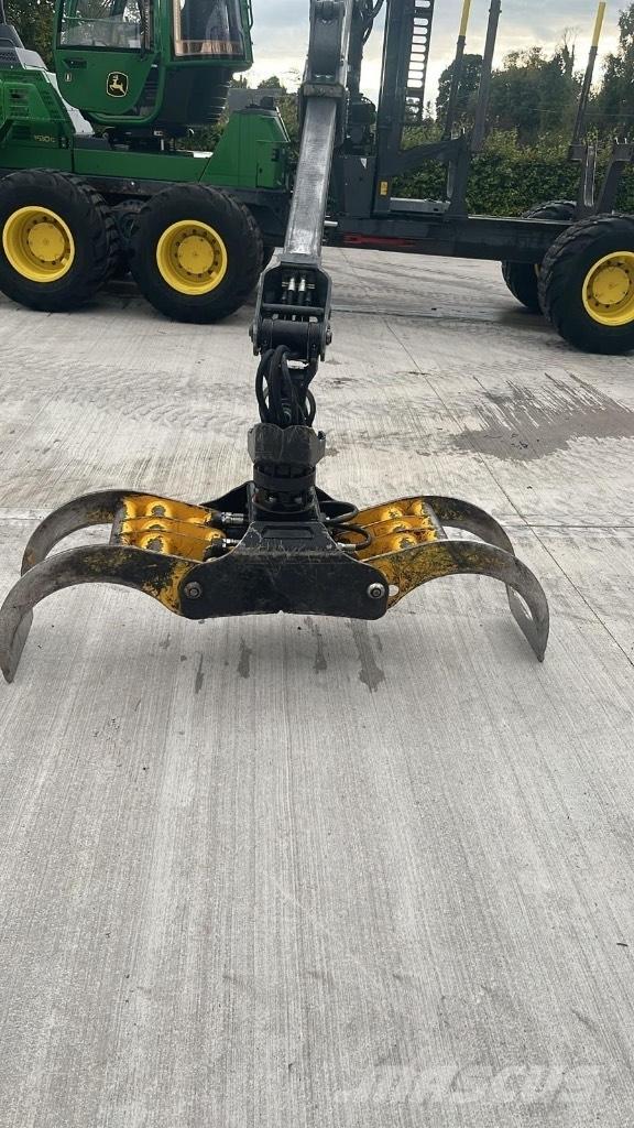 John Deere 1510G Форуардери