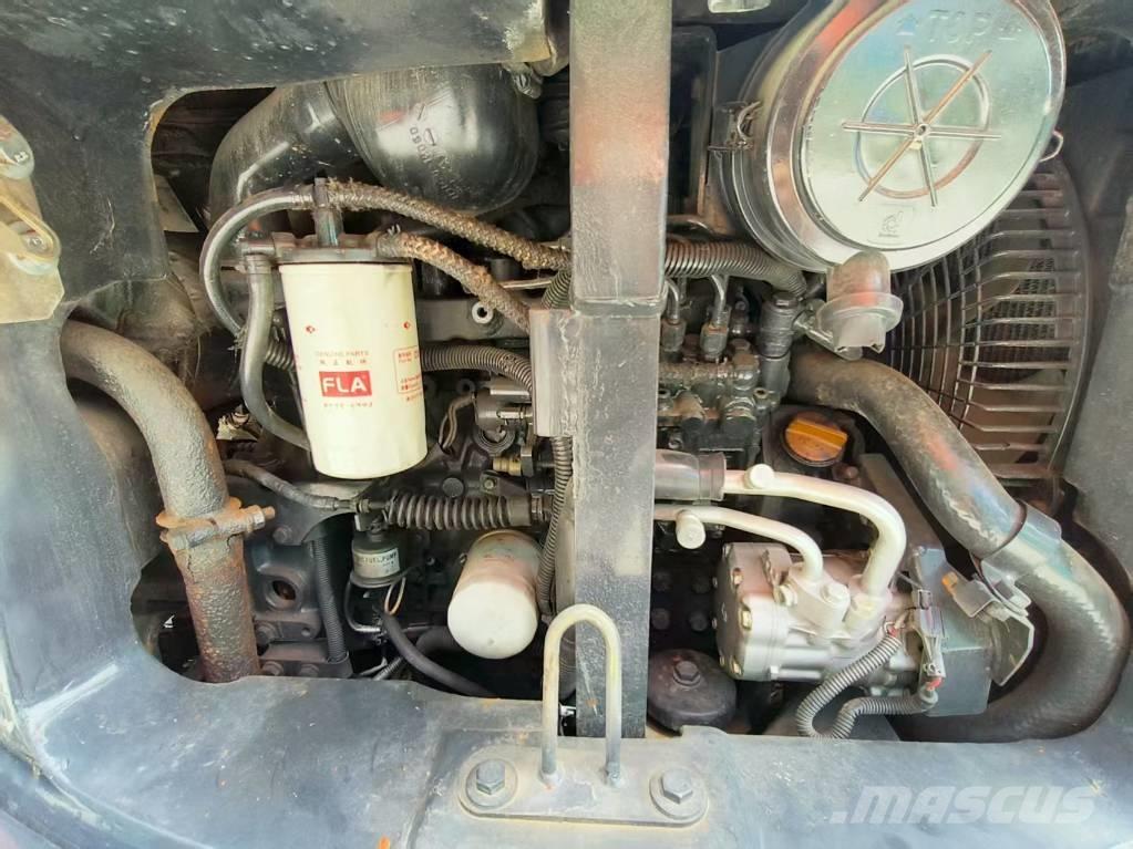 Hitachi ZX 50 Мини екскаватори < 7 т