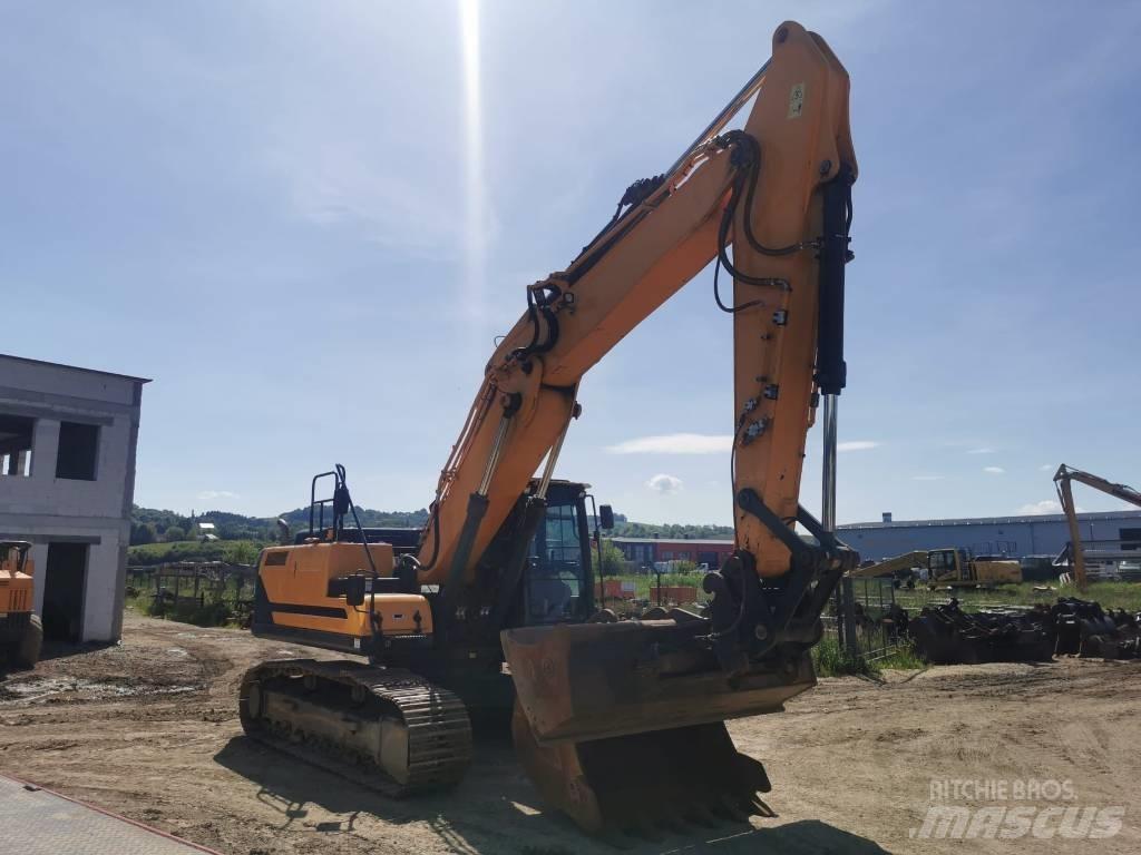 Hyundai HX 260 NL Верижен екскаватор