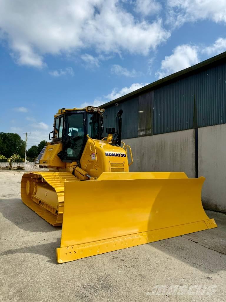 Komatsu D 61 PXi-24 Верижни булдозери
