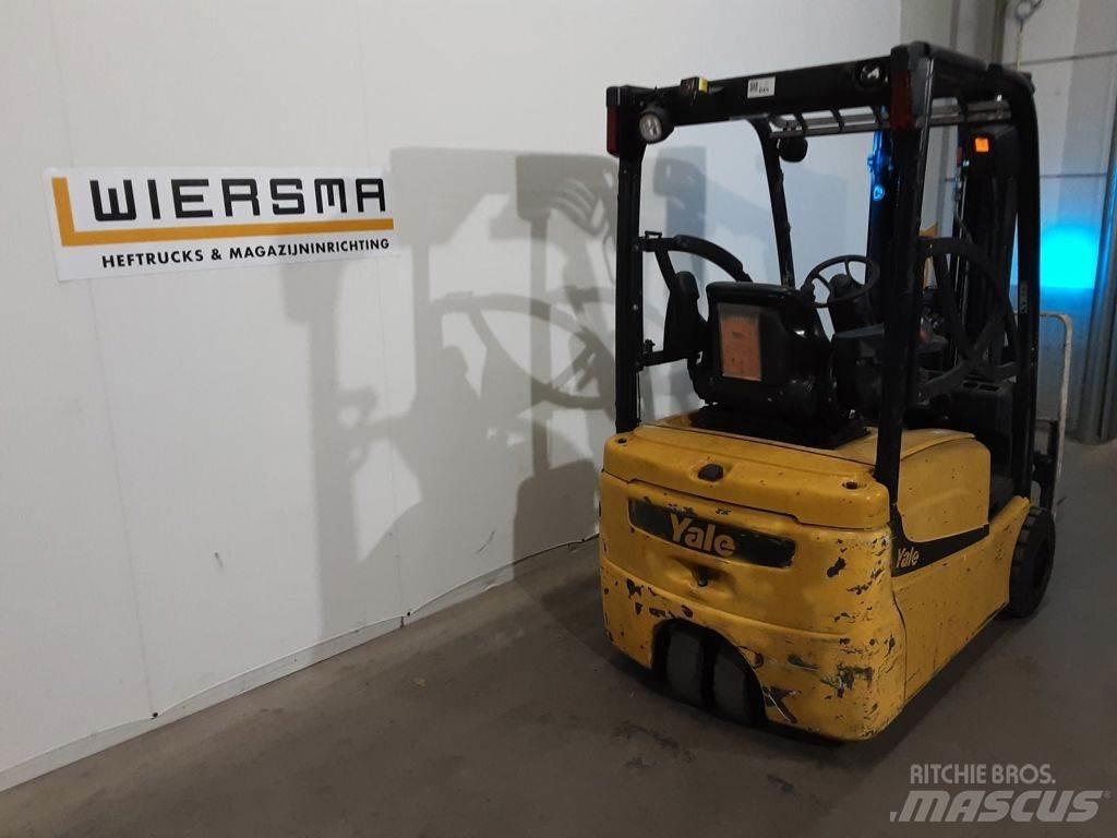 Yale ERP20VT Електрически вилични кари-повдигачи